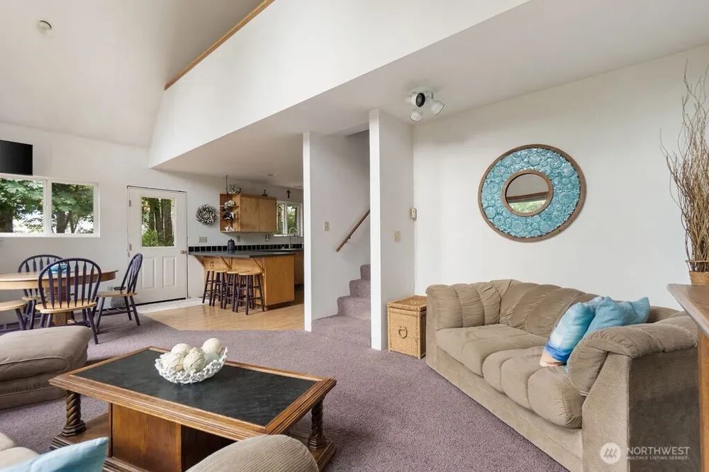 55 A Snohomish Way Hat Island, WA 98206