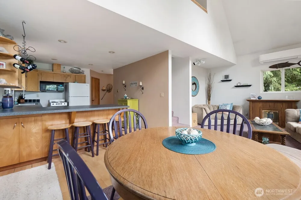 55 A Snohomish Way Hat Island, WA 98206