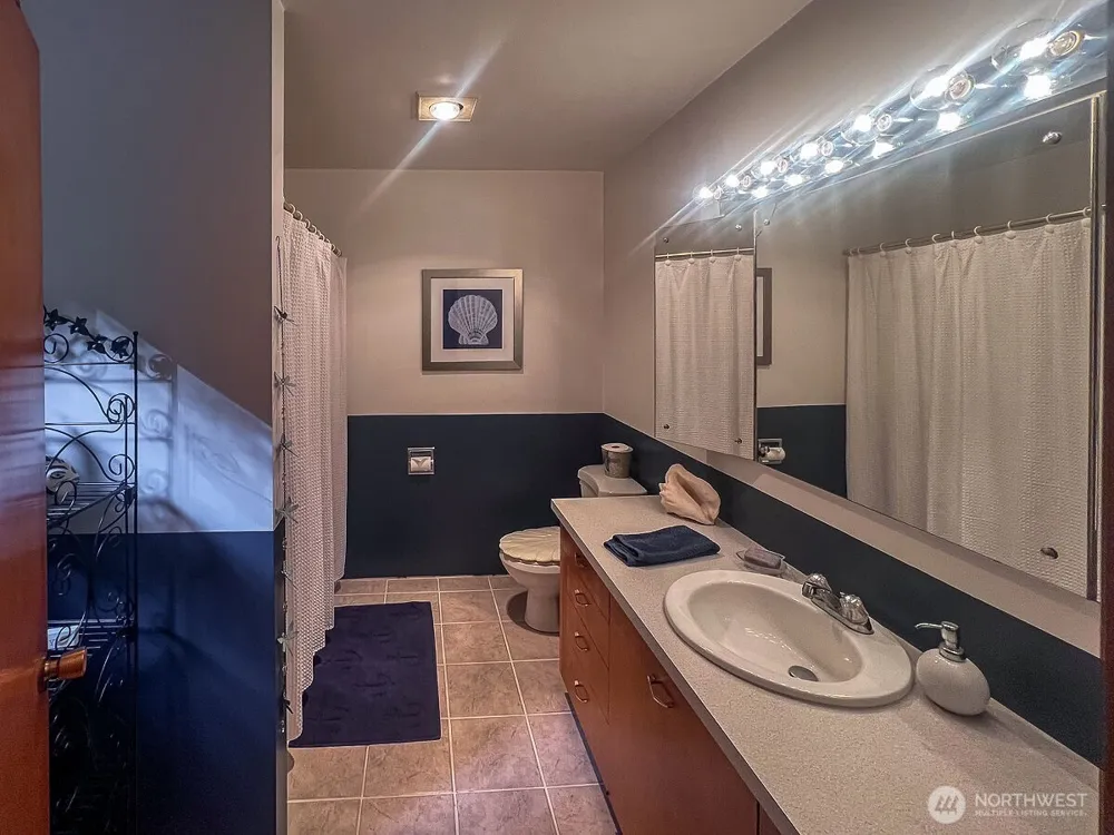 55 A Snohomish Way Hat Island, WA 98206