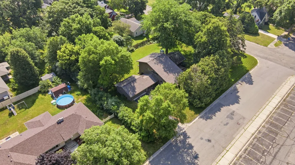 719 Harriet Avenue Owatonna, MN 55060