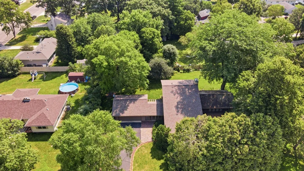719 Harriet Avenue Owatonna, MN 55060