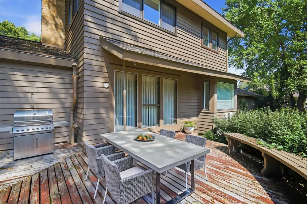 719 Harriet Avenue Owatonna, MN 55060