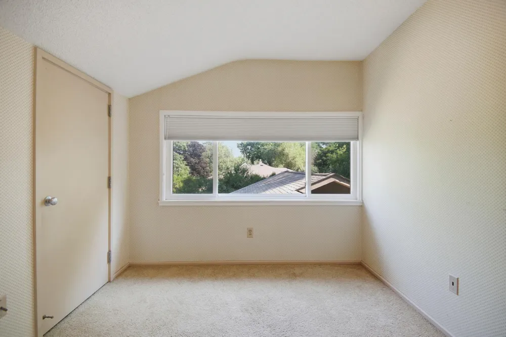 719 Harriet Avenue Owatonna, MN 55060