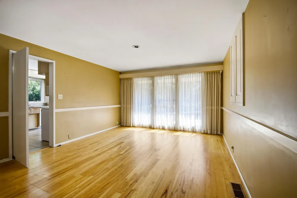 719 Harriet Avenue Owatonna, MN 55060