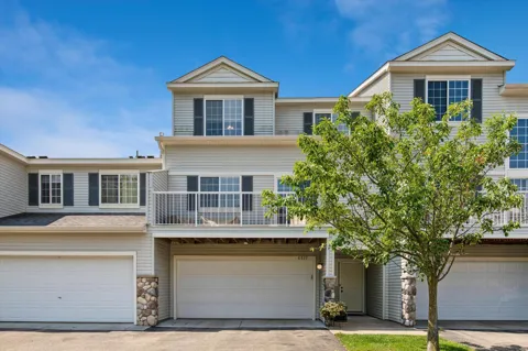 6727 Pine Crest Trail S
