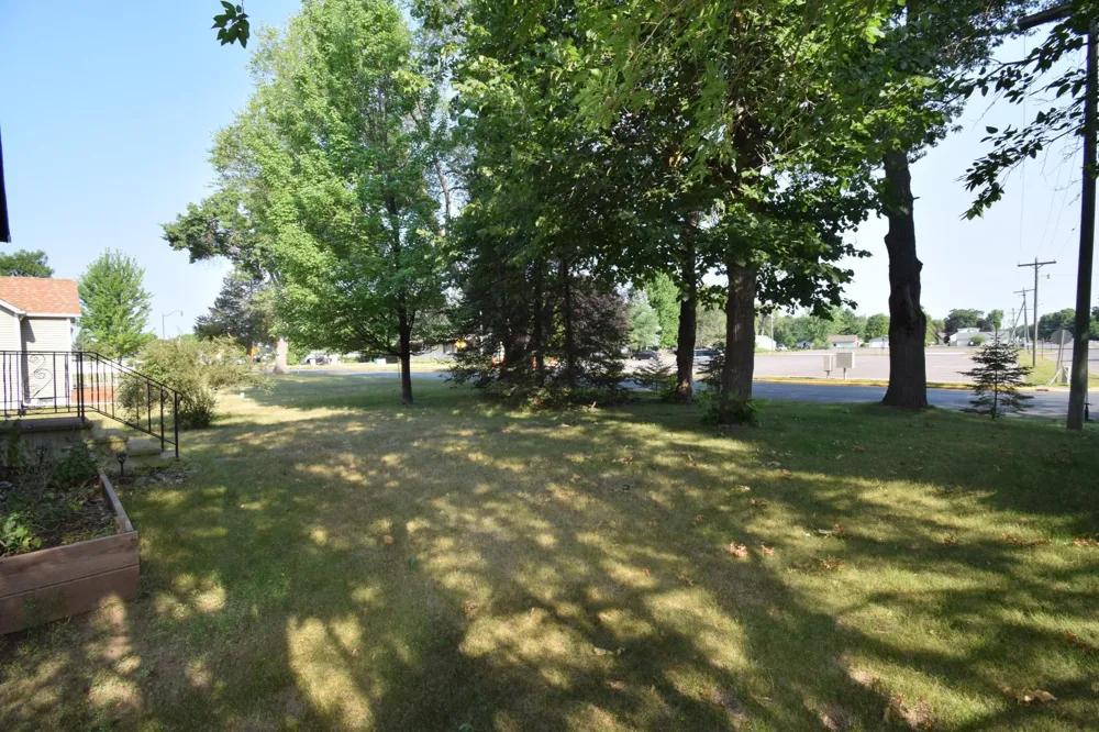 7637 County Road B Siren, WI 54872