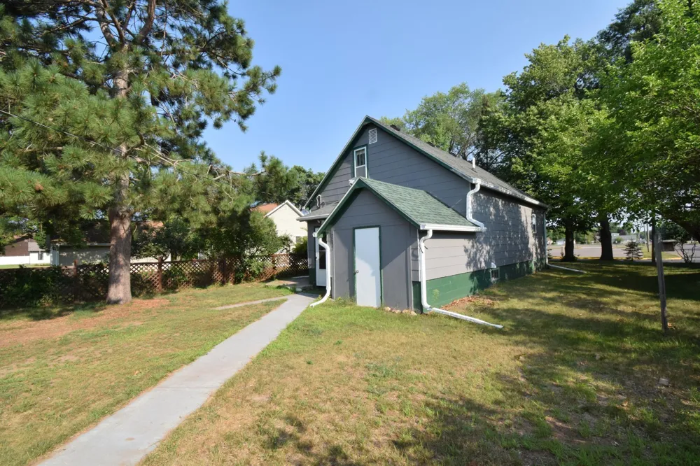7637 County Road B Siren, WI 54872