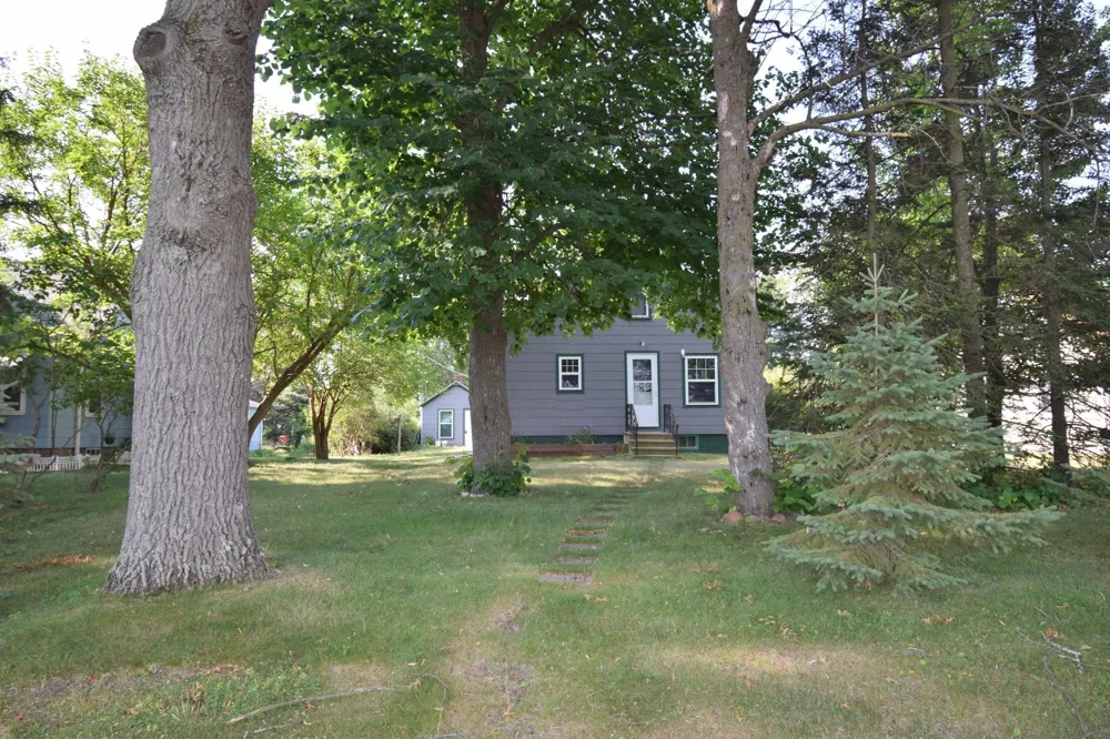 7637 County Road B Siren, WI 54872