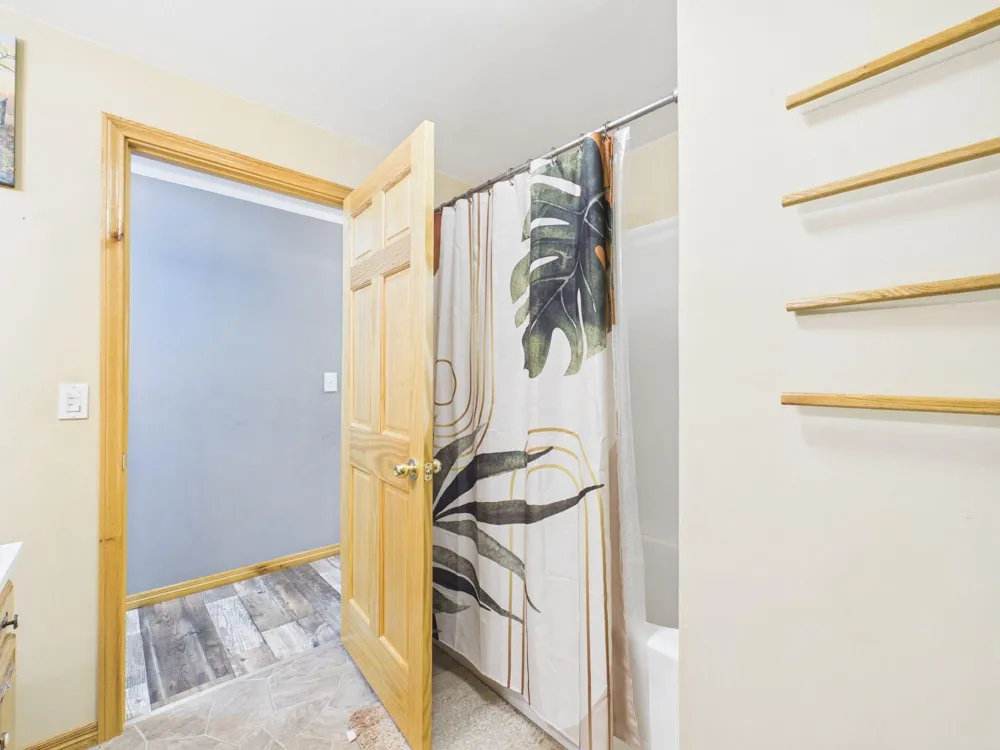 7637 County Road B Siren, WI 54872
