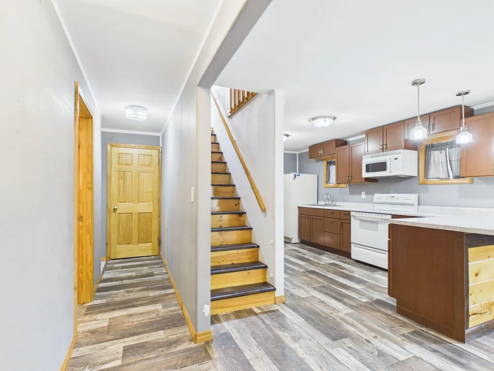7637 County Road B Siren, WI 54872