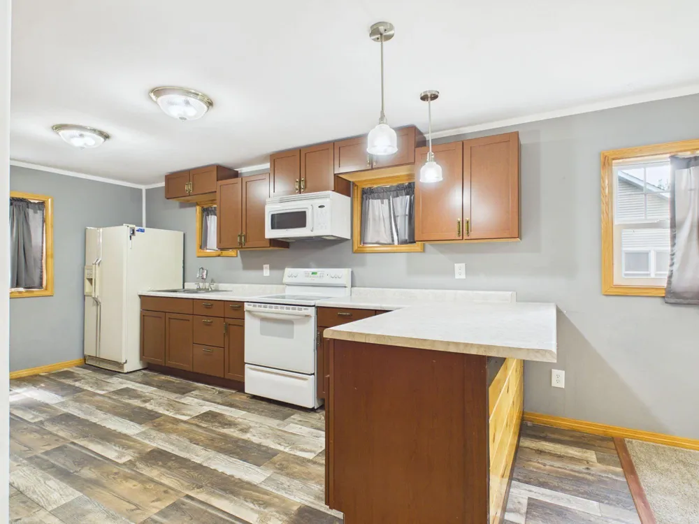 7637 County Road B Siren, WI 54872