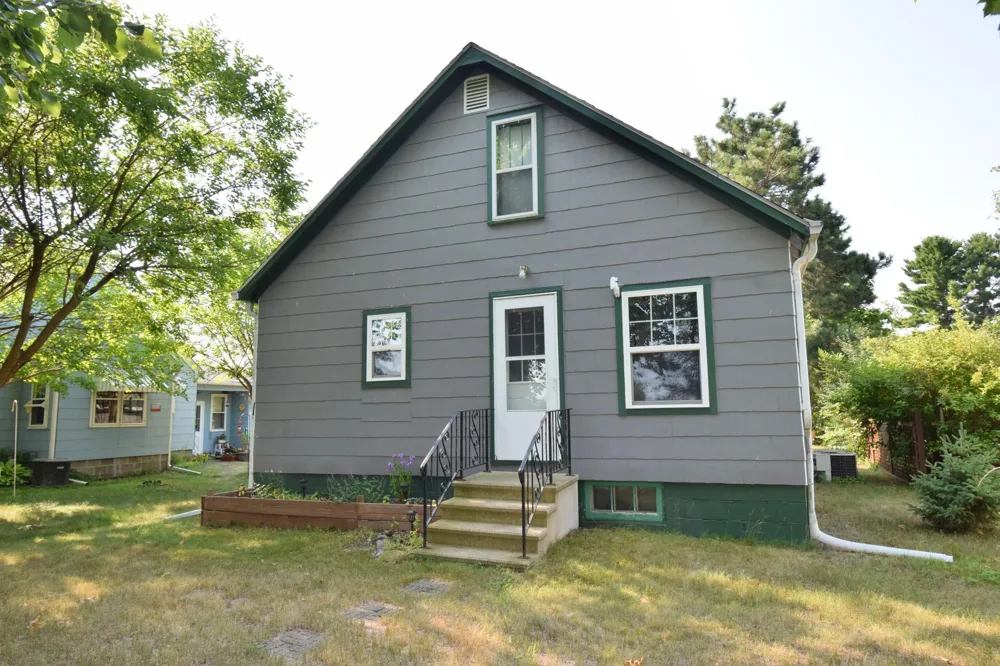 7637 County Road B Siren, WI 54872