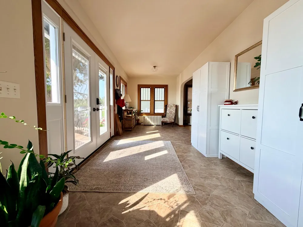 506 W Lake Avenue Worthington, MN 56187
