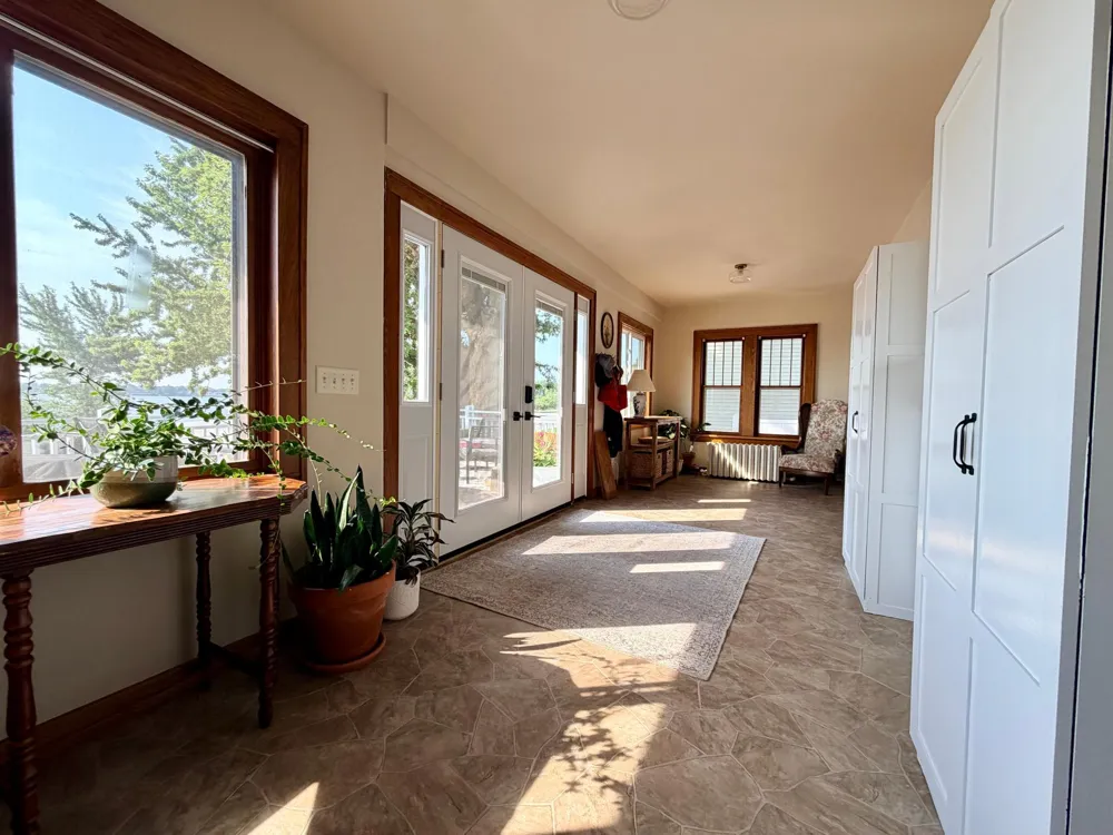 506 W Lake Avenue Worthington, MN 56187