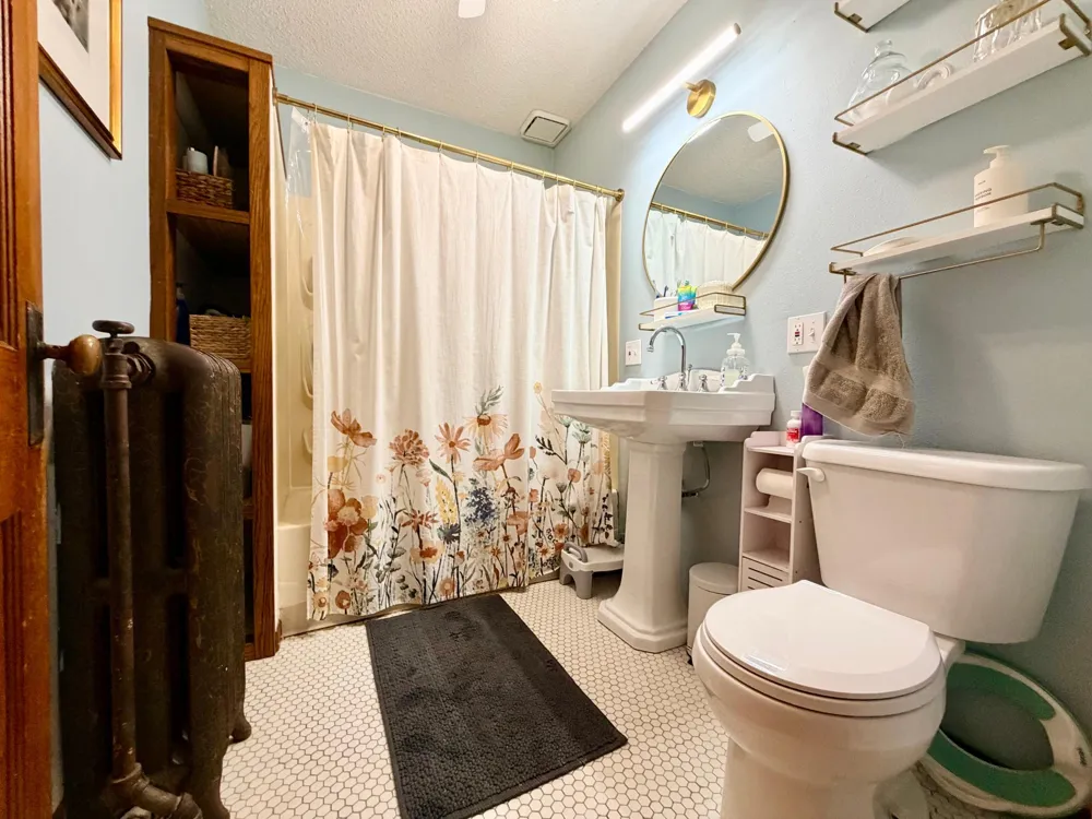 506 W Lake Avenue Worthington, MN 56187
