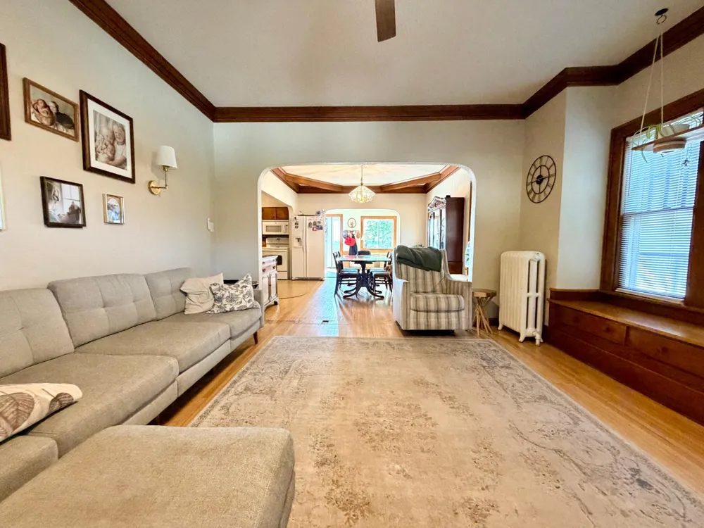 506 W Lake Avenue Worthington, MN 56187
