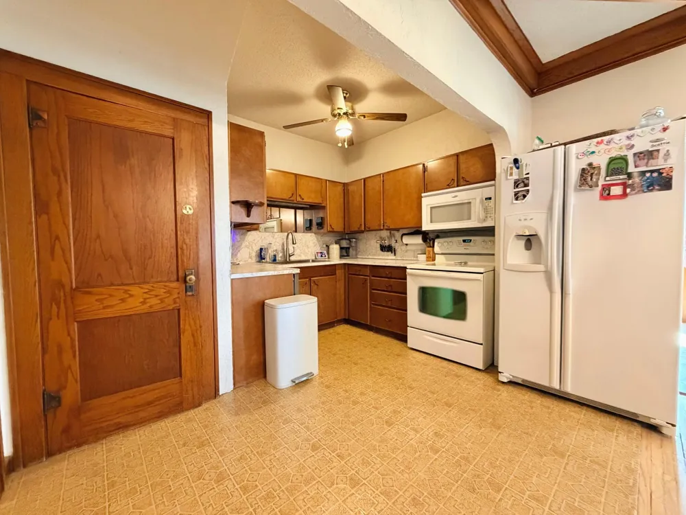 506 W Lake Avenue Worthington, MN 56187