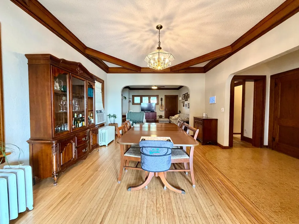 506 W Lake Avenue Worthington, MN 56187