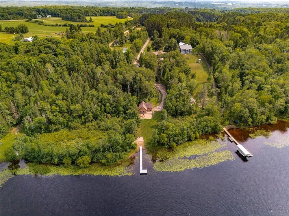 3801 S Lake Road Moose Lake, MN 55767