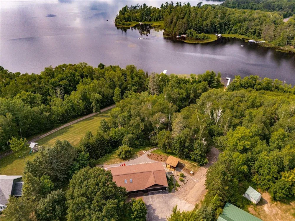 3801 S Lake Road Moose Lake, MN 55767