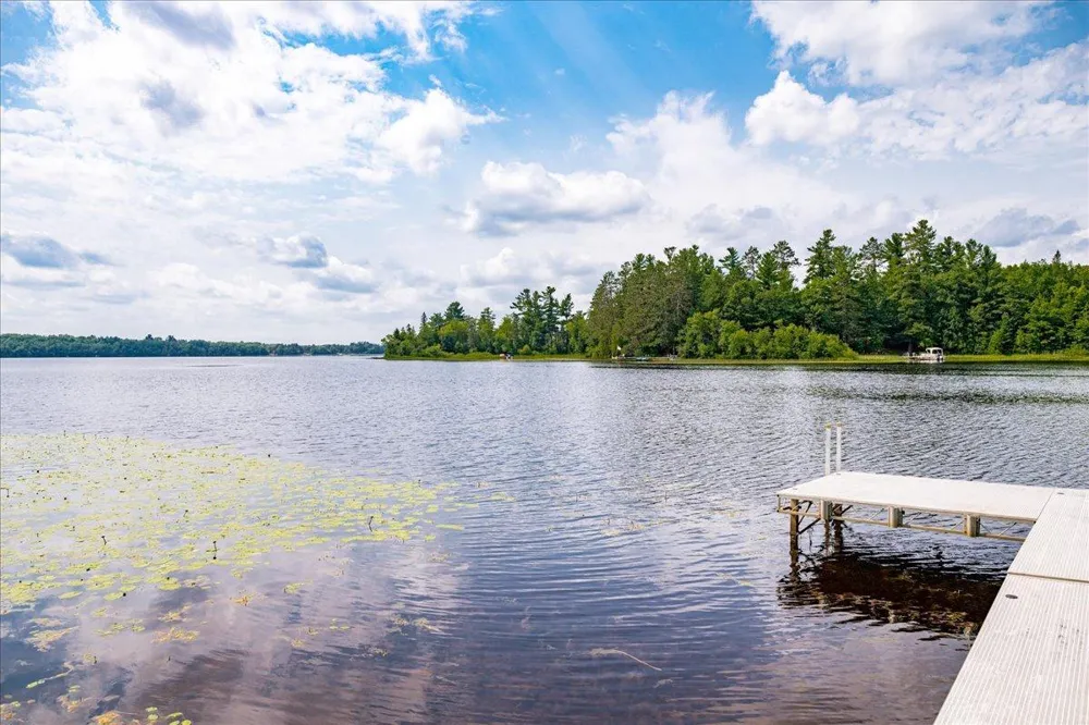 3801 S Lake Road Moose Lake, MN 55767