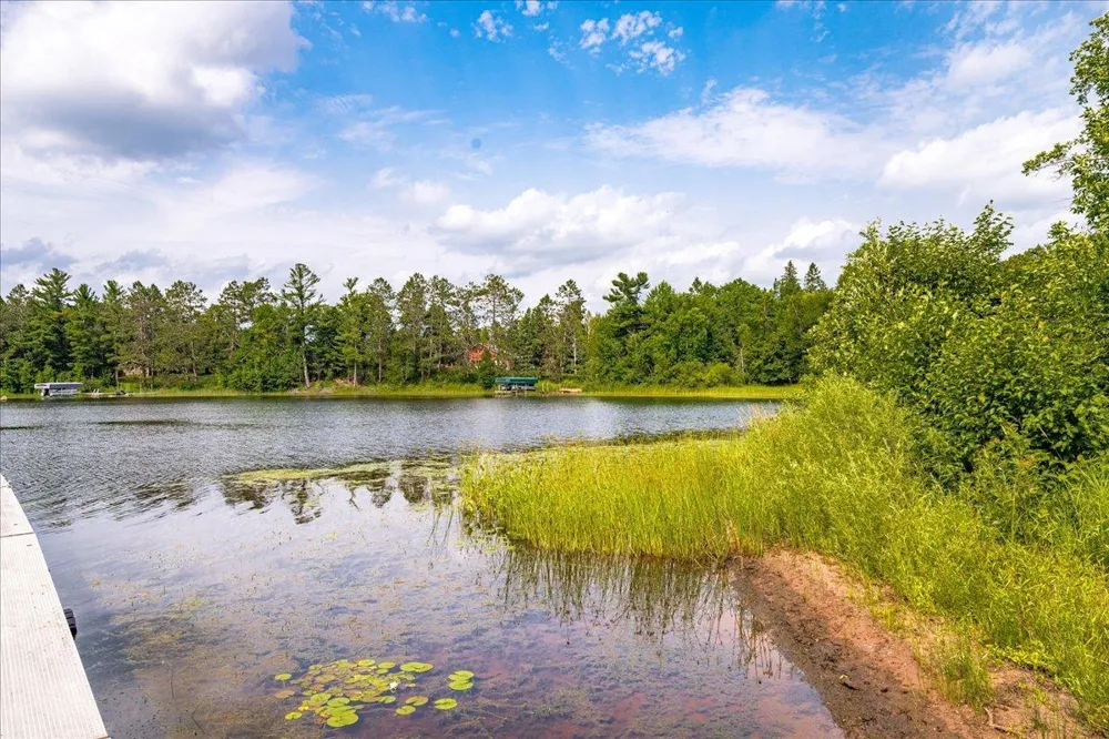 3801 S Lake Road Moose Lake, MN 55767