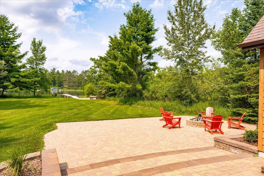 3801 S Lake Road Moose Lake, MN 55767
