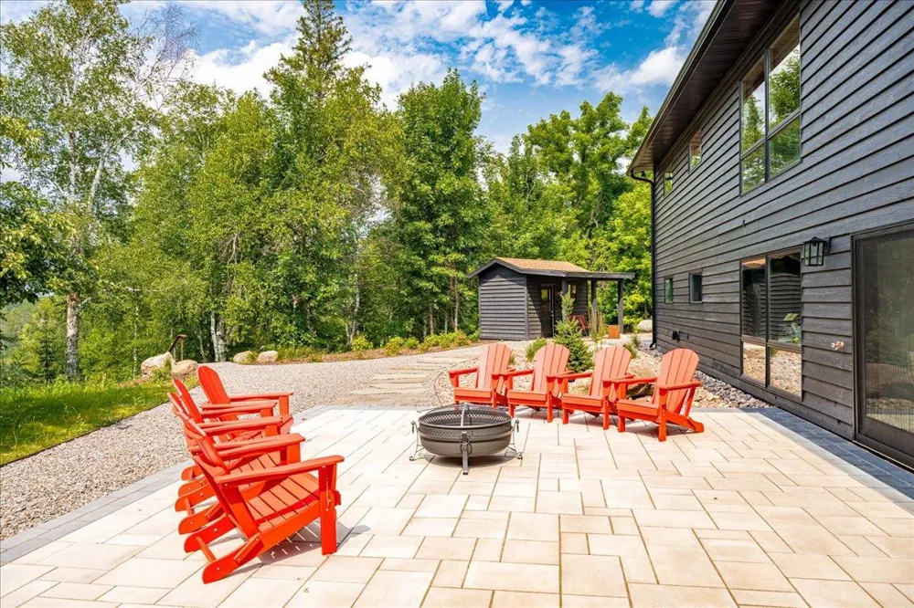 3801 S Lake Road Moose Lake, MN 55767