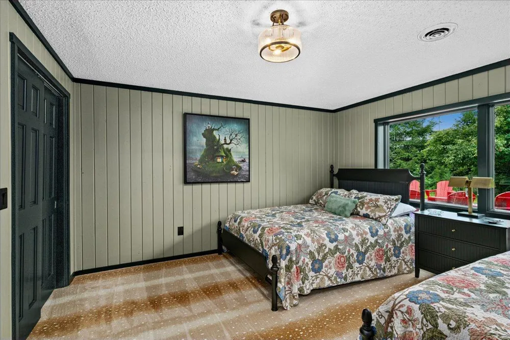 3801 S Lake Road Moose Lake, MN 55767