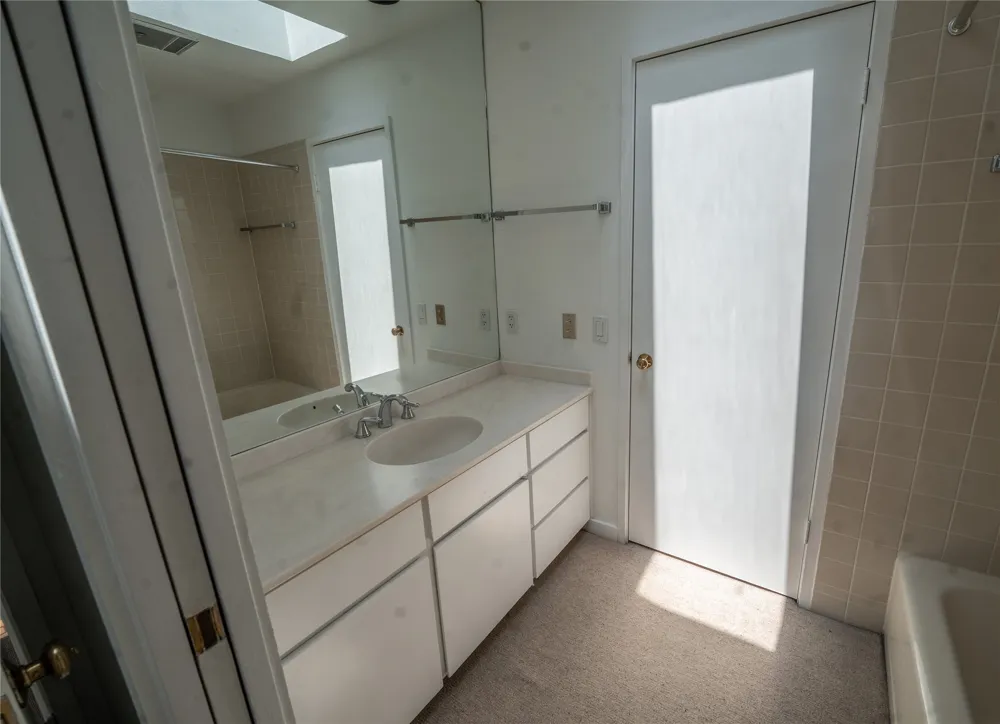 2818 Welborn Drive #9 Dallas, TX 75219