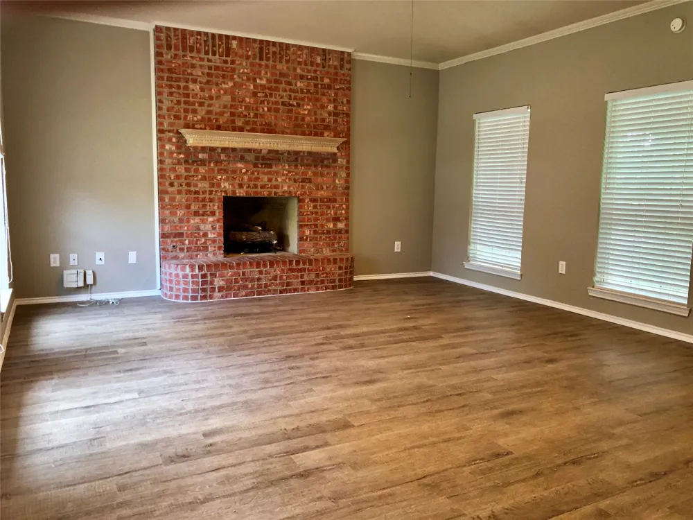 455 Strata Drive Denton, TX 76201