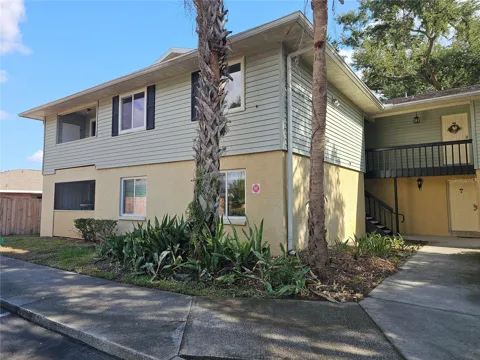 247 THORN TREE PLACE #247