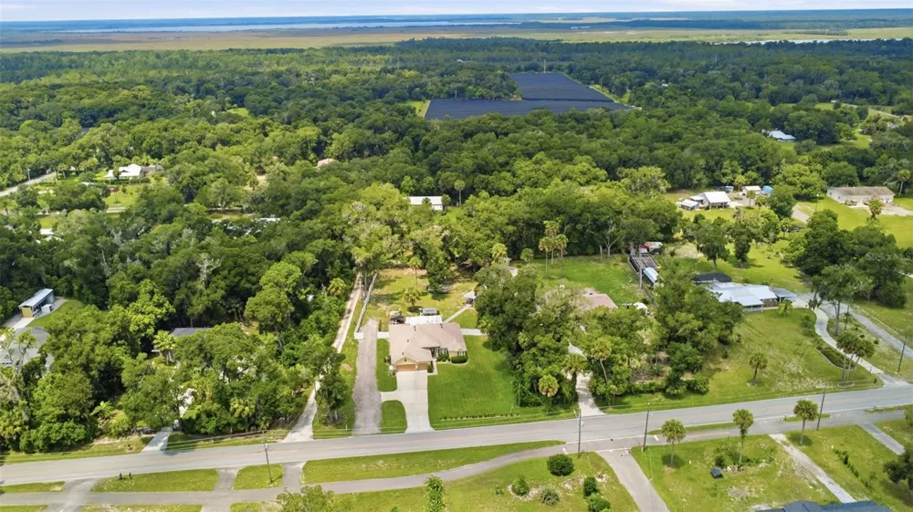 GRAND AVENUE Deland, FL 32720