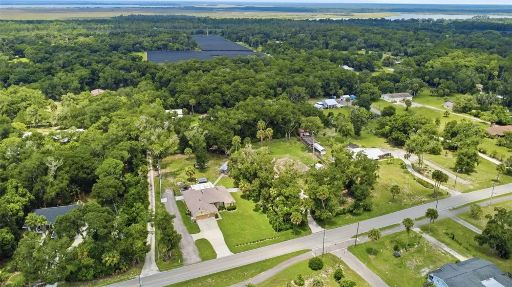GRAND AVENUE Deland, FL 32720