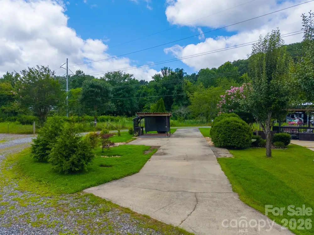 50 Timber Leaf Drive Sylva, NC 28779