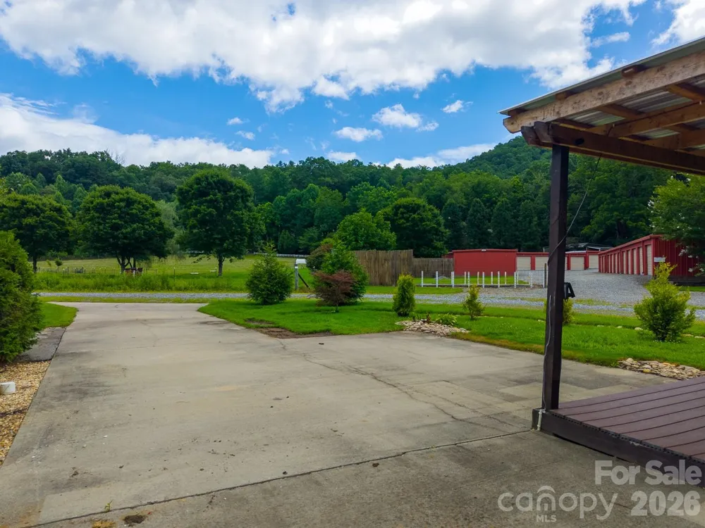 50 Timber Leaf Drive Sylva, NC 28779