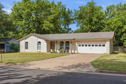 1117 Mcgrede Drive