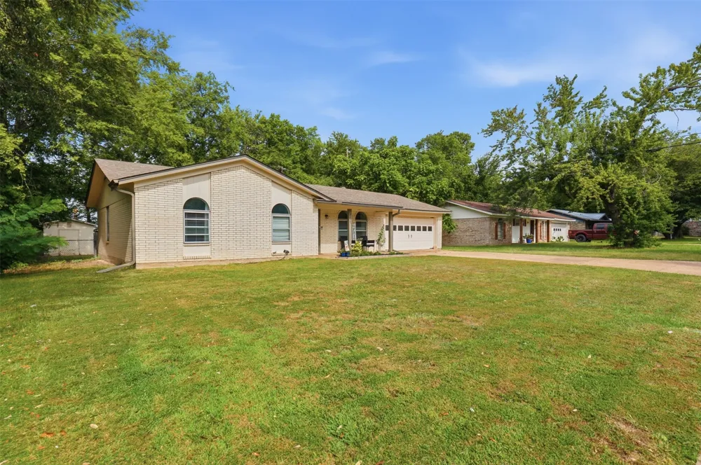 1117 Mcgrede Drive Sulphur Springs, TX 75482