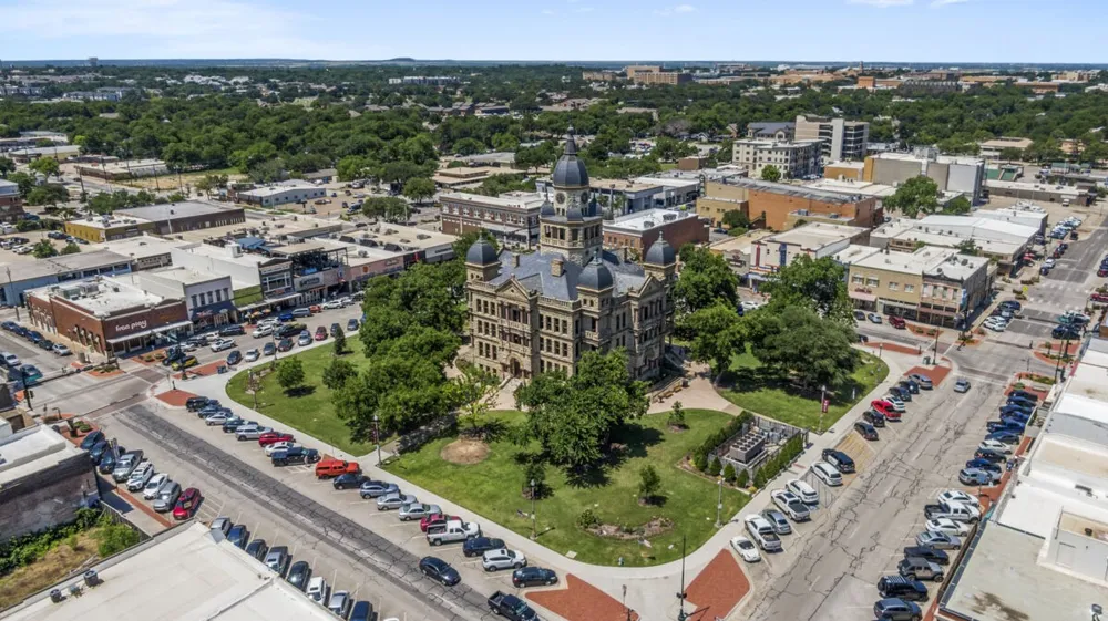 1513 Vista Run Lane Oak Point, TX 75068