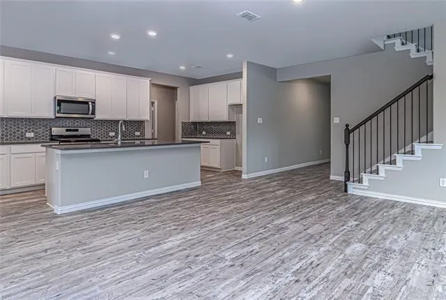 448 Ella Lane Fate, TX 75087