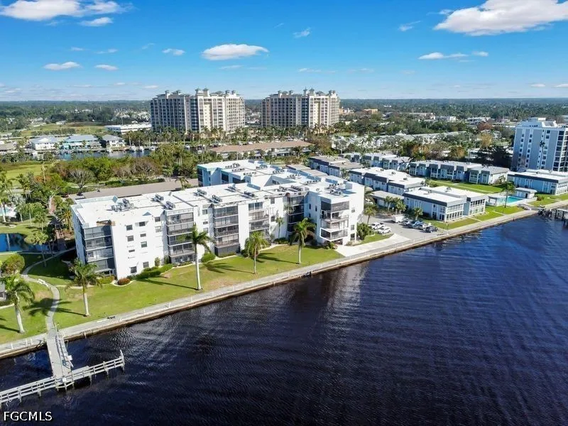 Key Drive #217 North Fort Myers, FL 33903