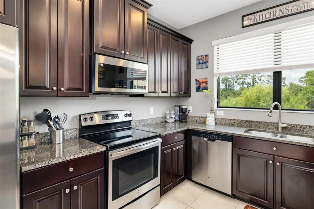 4968 OARSMAN COURT Sarasota, FL 34243