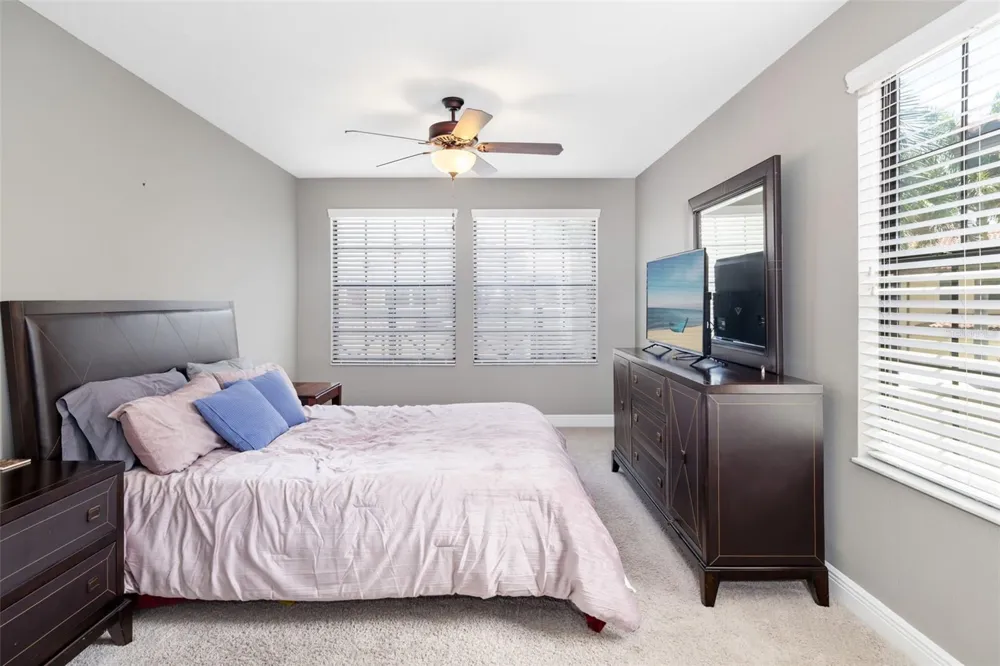 4968 OARSMAN COURT Sarasota, FL 34243