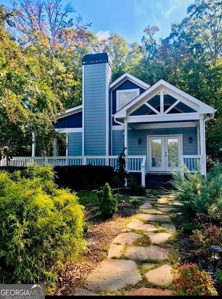 2081 Gallatin RD Young Harris, GA 30582