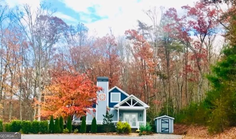 2081 Gallatin RD Young Harris, GA 30582