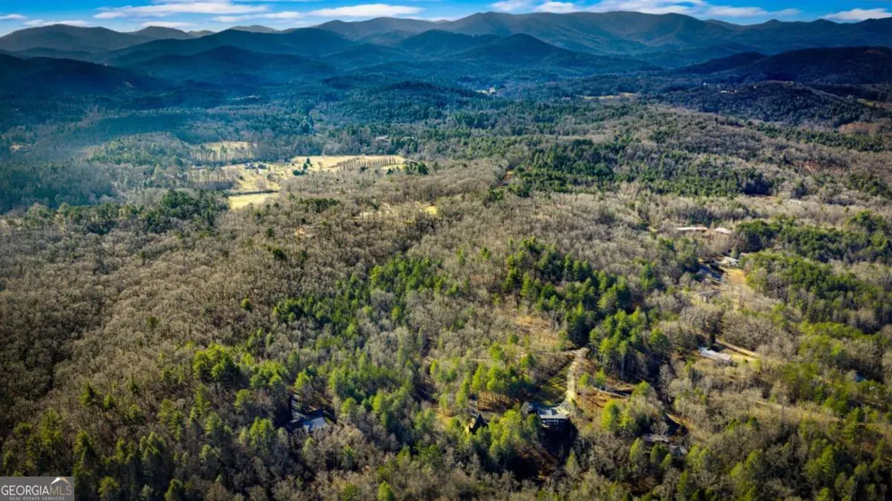 5.15 AC Spence RD Blue Ridge, GA 30513