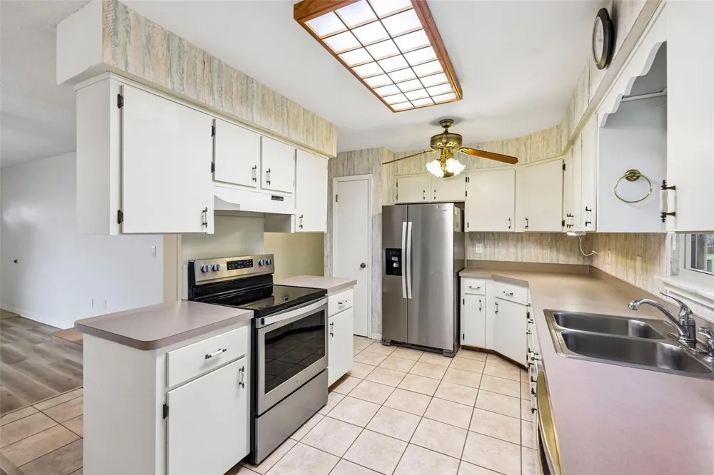 70 STONE HAVEN COURT Leesburg, FL 34788