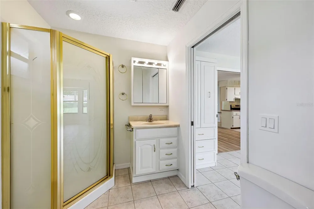 70 STONE HAVEN COURT Leesburg, FL 34788