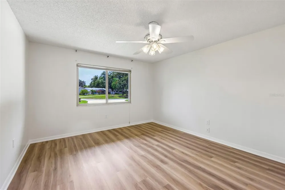 70 STONE HAVEN COURT Leesburg, FL 34788