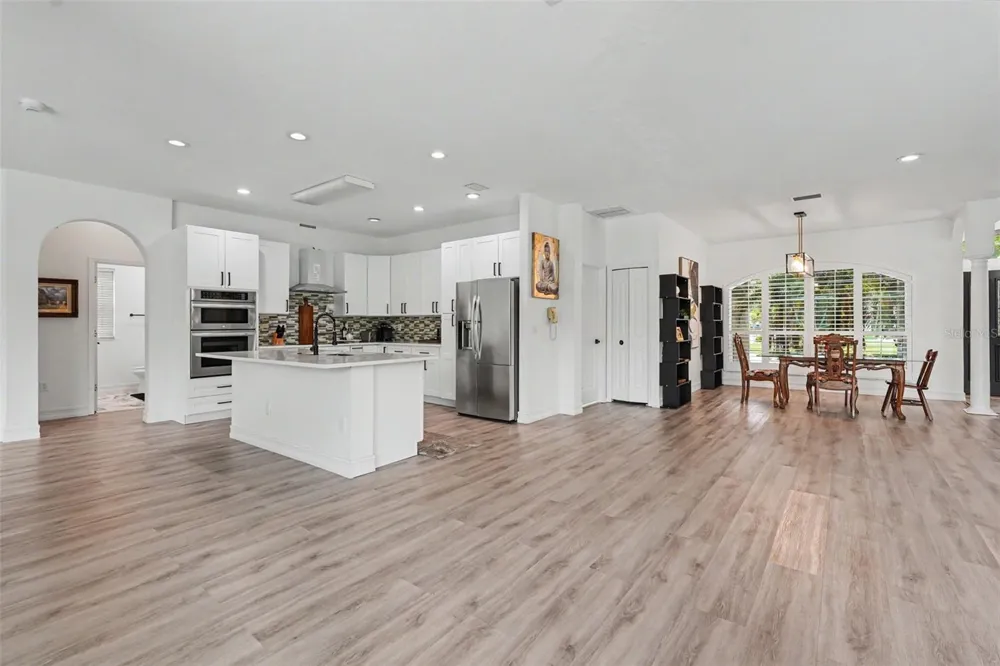 12507 ROYAL DUBLIN AVENUE Odessa, FL 33556